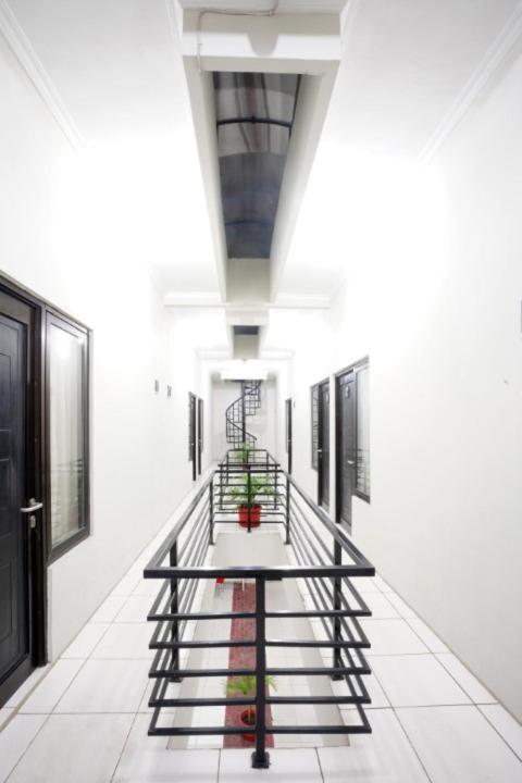 Dparagon Dwikora Palembang Exterior photo