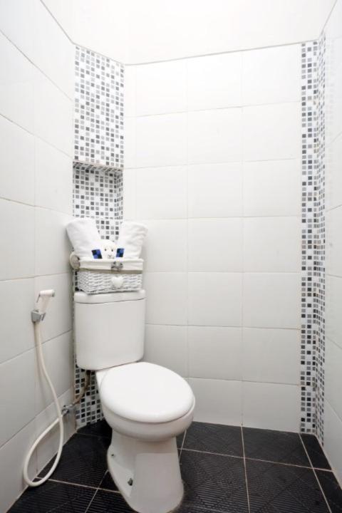 Dparagon Dwikora Palembang Exterior photo